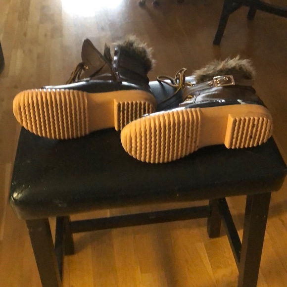 Waterproof Rain Booties - Picture 4 of 7